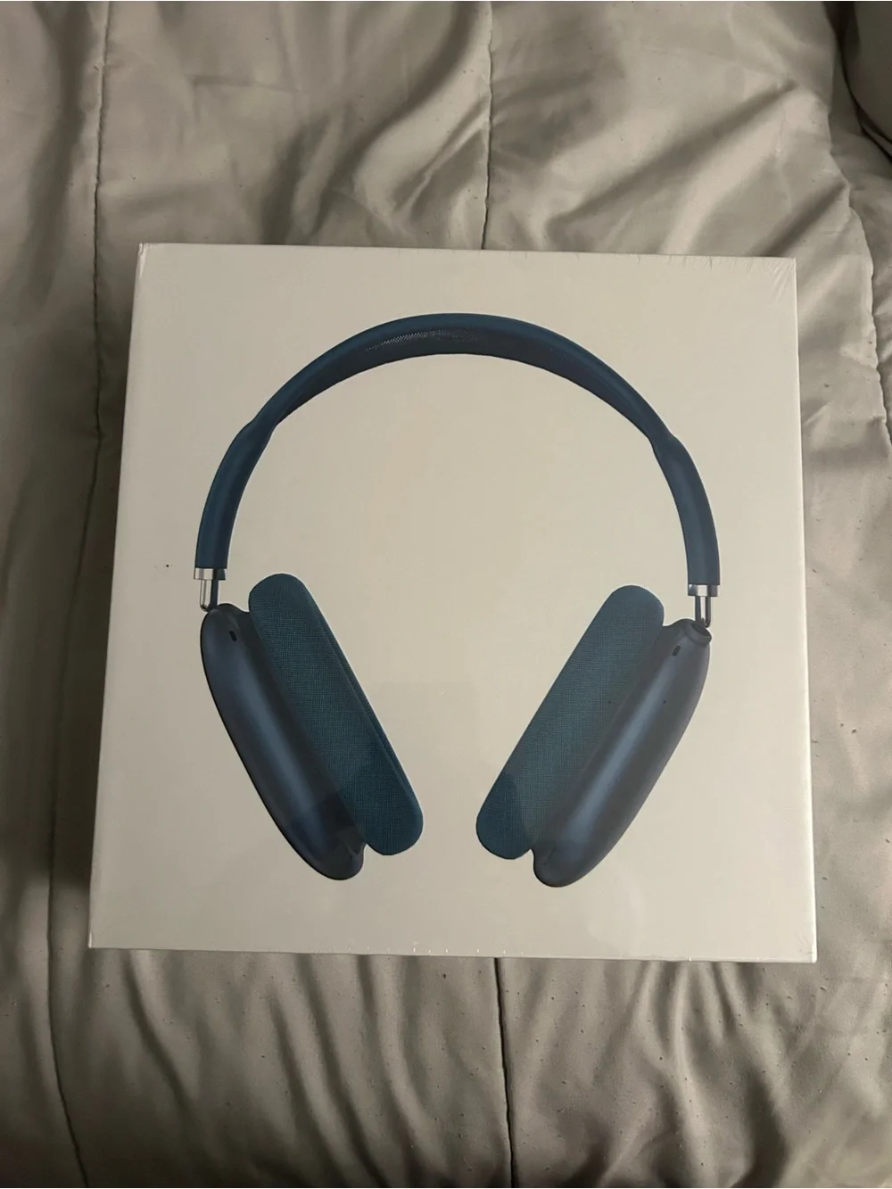 Apple AirPods Max Over-Ear Headphones - Teal Blue